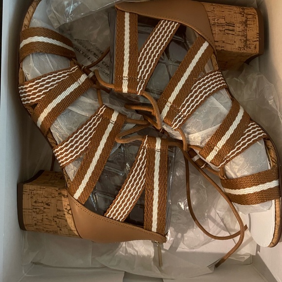 Nine West “Ghobio” sandals with cork heel size 8 1/2 NWT - Picture 3 of 6